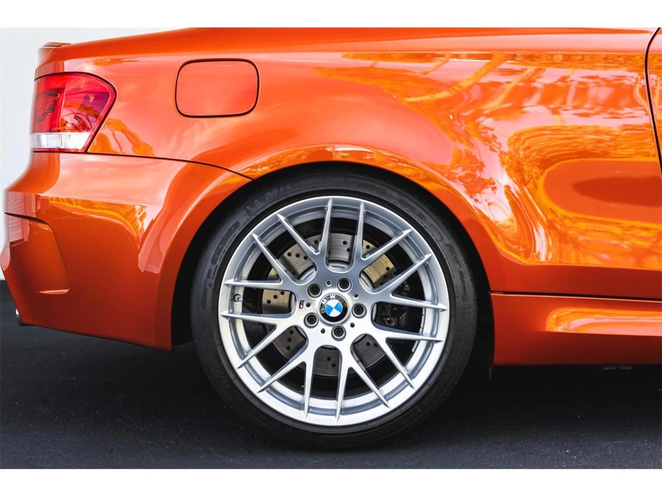 2011 BMW 1M - Image 22 of 31