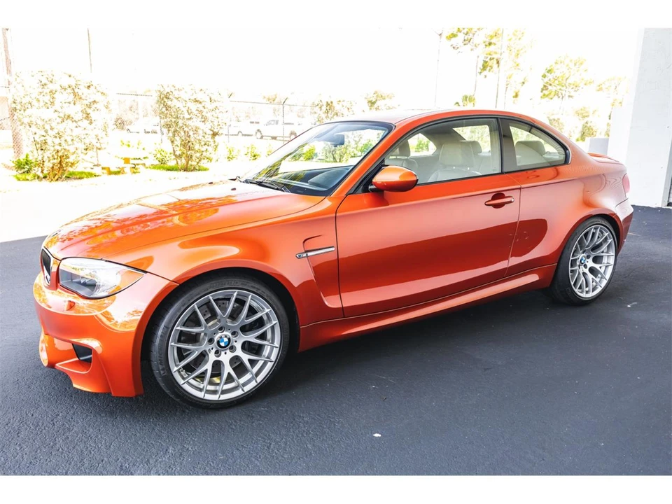 2011 BMW 1M - Image 4 of 31