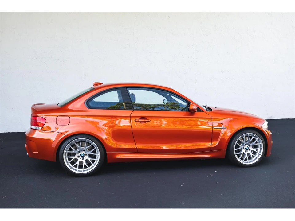 2011 BMW 1M - Image 9 of 31