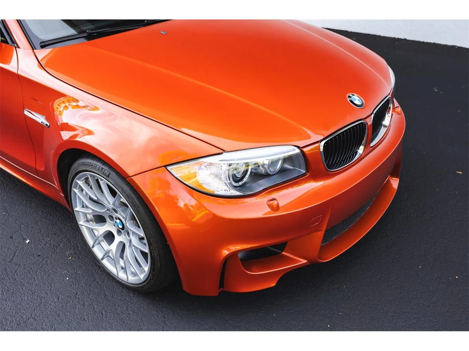 2011 BMW 1M - Image 10 of 31