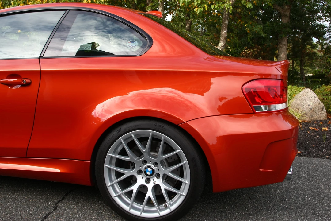 2011 BMW 1M - Image 21 of 31