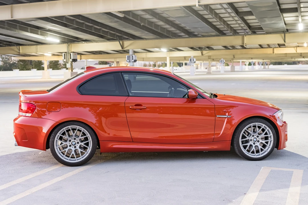 2011 BMW 1M - Image 7 of 31