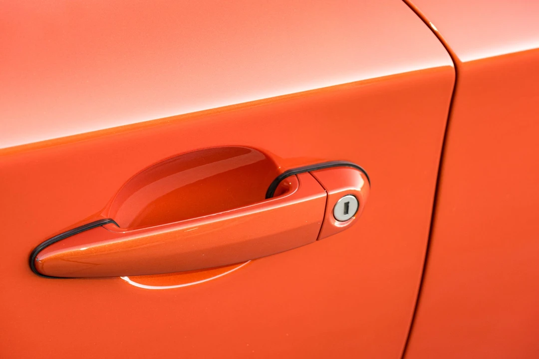 2011 BMW 1M - Image 26 of 31