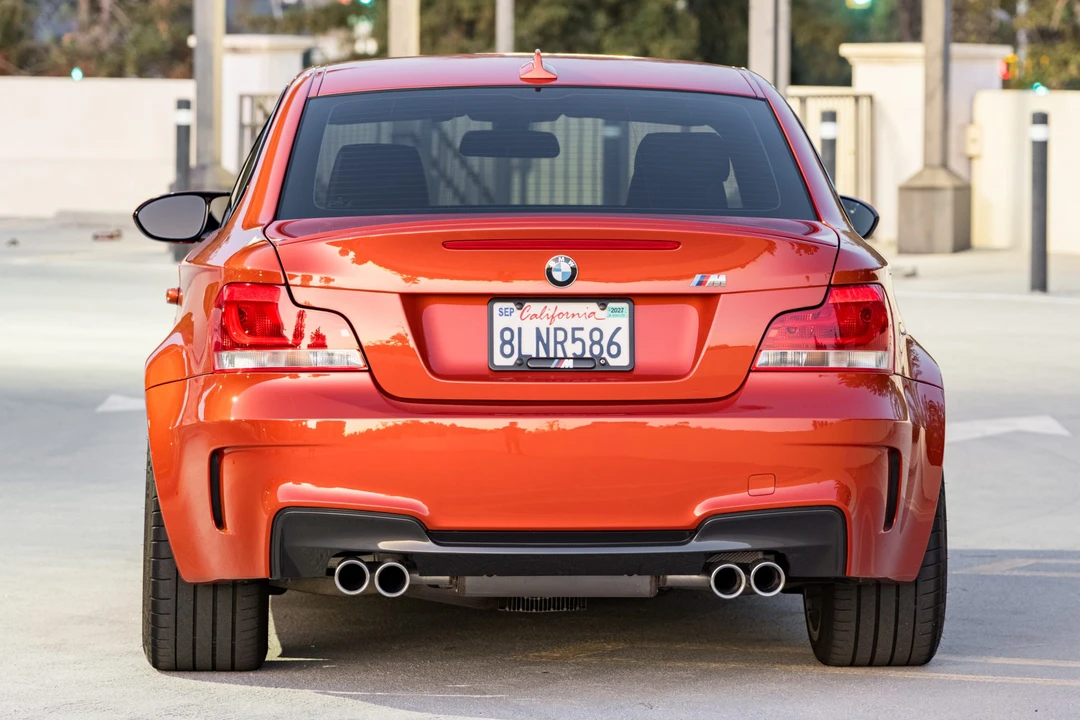 2011 BMW 1M - Image 9 of 31
