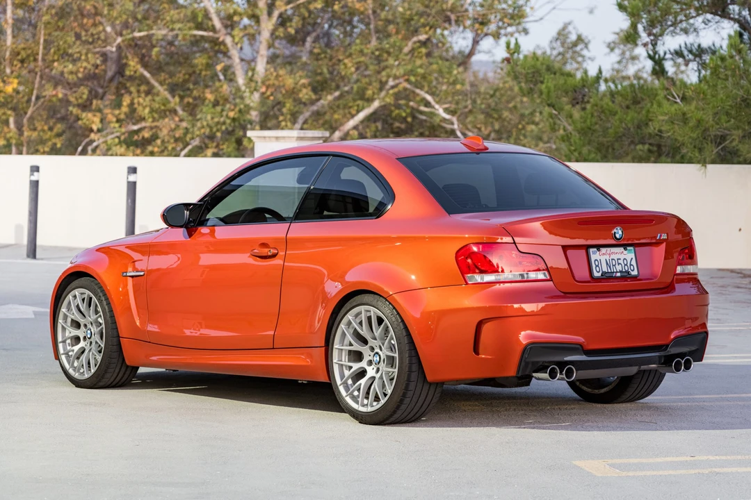 2011 BMW 1M - Image 11 of 31