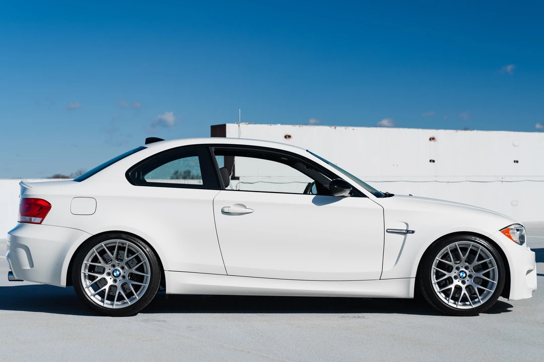 2011 BMW 1M - Image 3 of 31