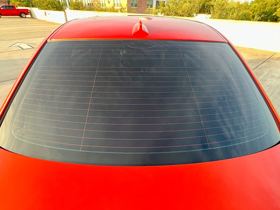 2011 BMW 1M - Image 19 of 31