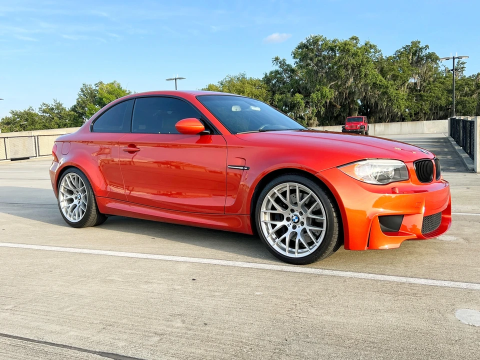 2011 BMW 1M - Image 12 of 31