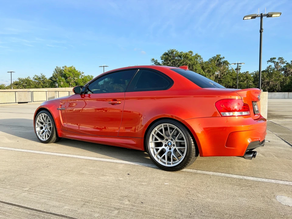 2011 BMW 1M - Image 8 of 31