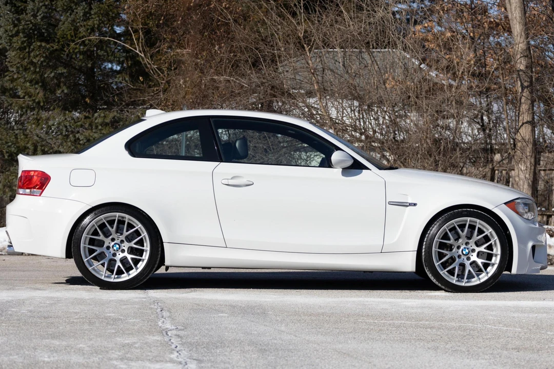 2011 BMW 1M - Image 3 of 31
