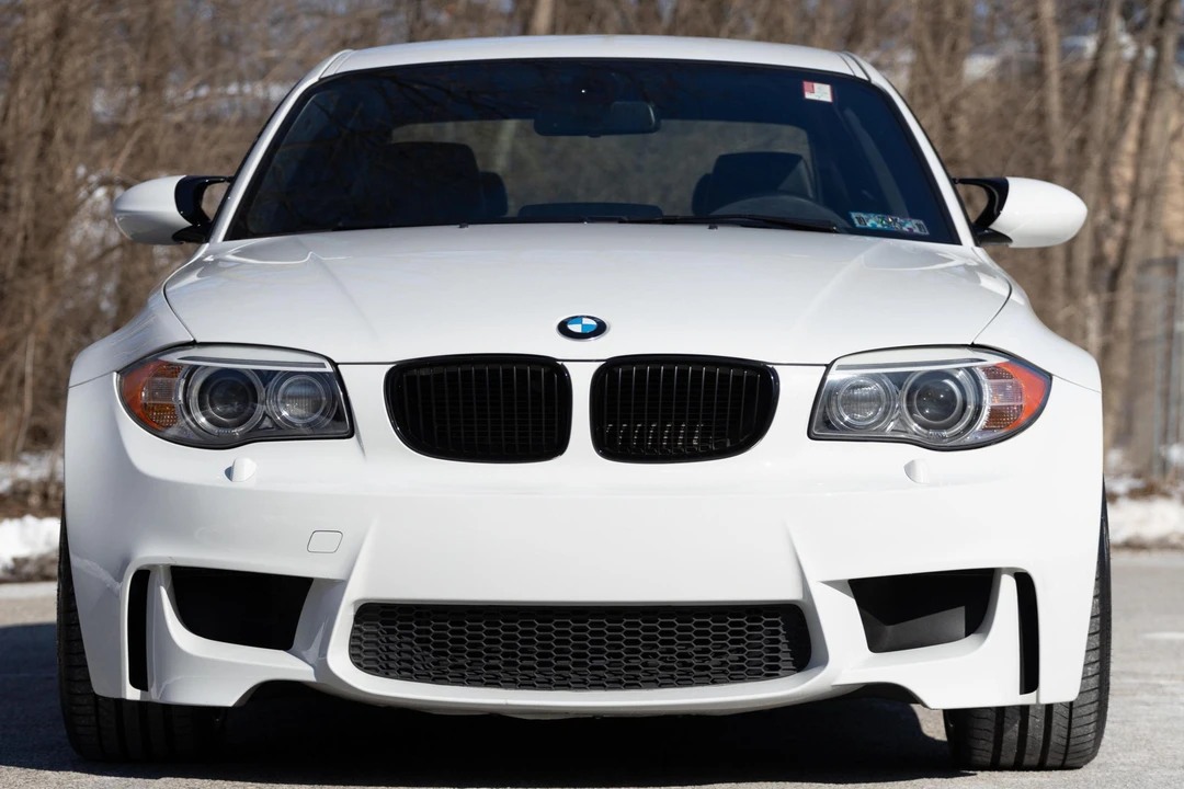 2011 BMW 1M - Image 2 of 31