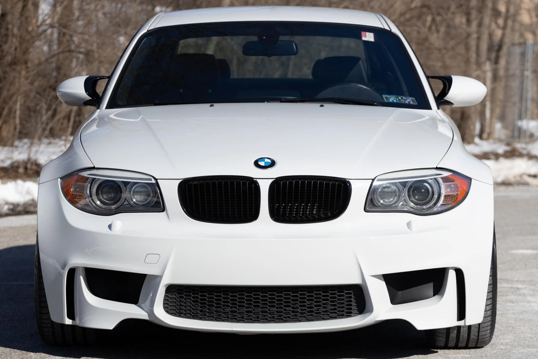 2011 BMW 1M - Image 6 of 31