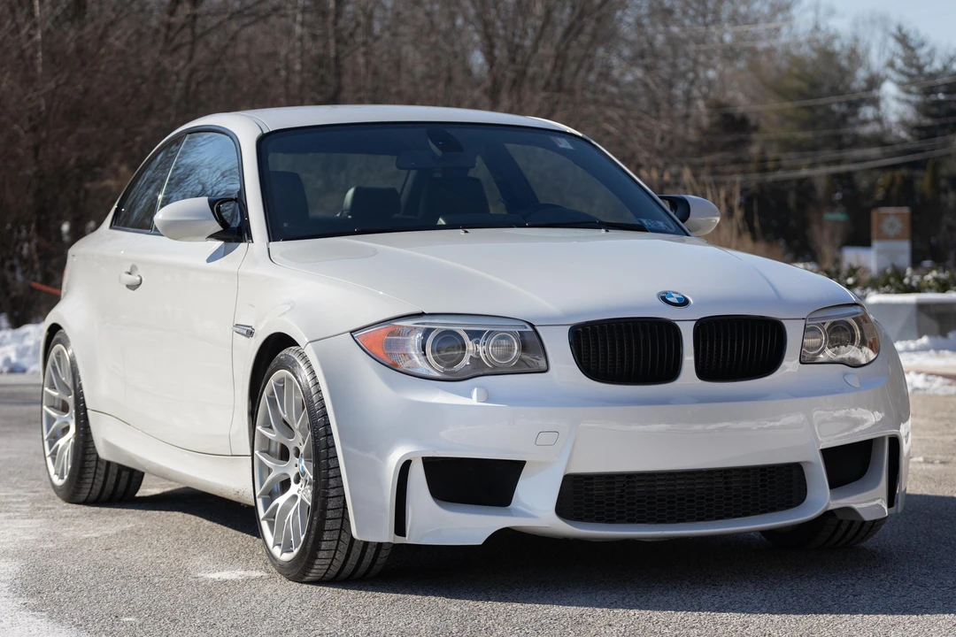 2011 BMW 1M - Image 15 of 31