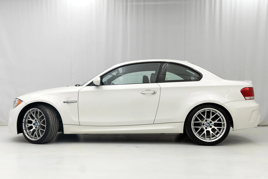 2011 BMW 1M - Image 20 of 31
