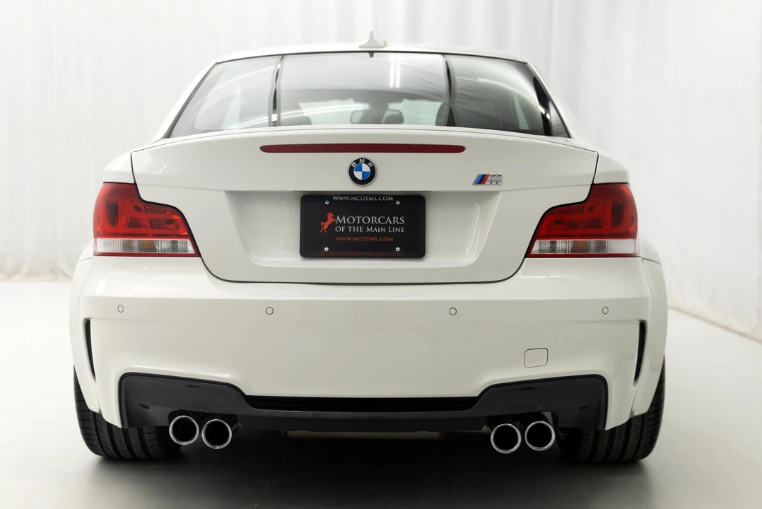 2011 BMW 1M - Image 23 of 31