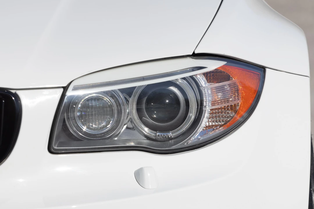 2011 BMW 1M - Image 31 of 31