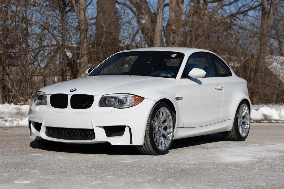 2011 BMW 1M - Image 8 of 31