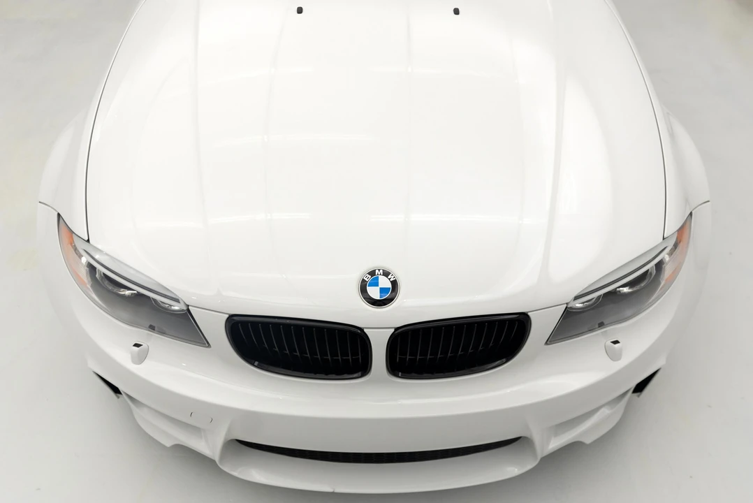 2011 BMW 1M - Image 29 of 31
