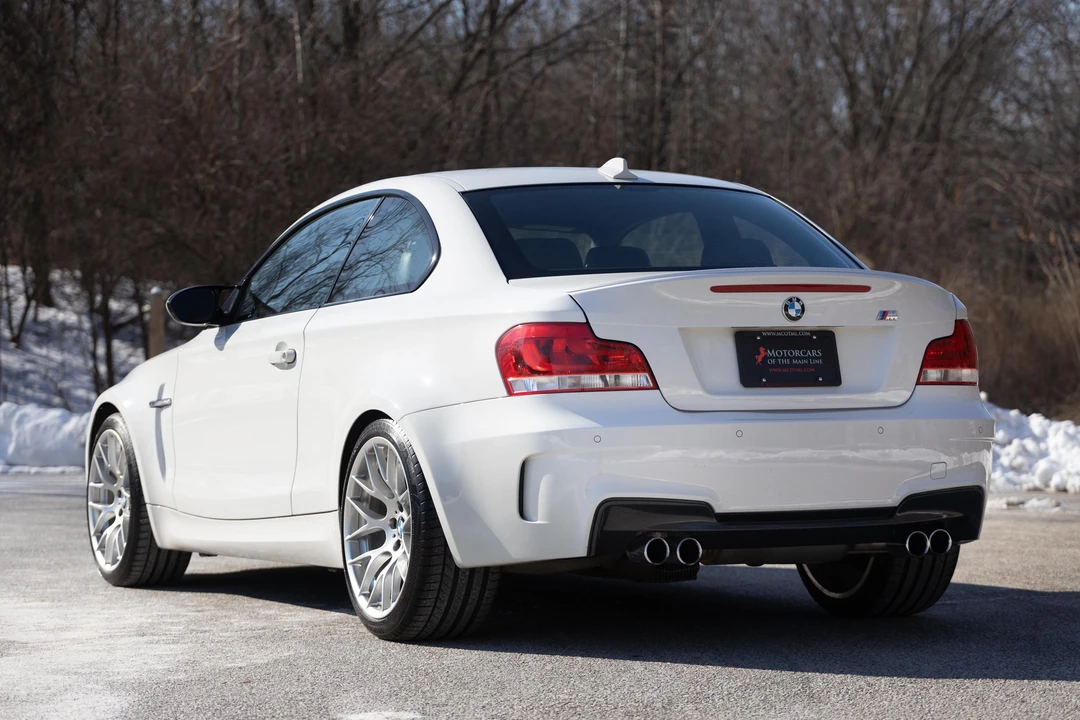 2011 BMW 1M - Image 10 of 31