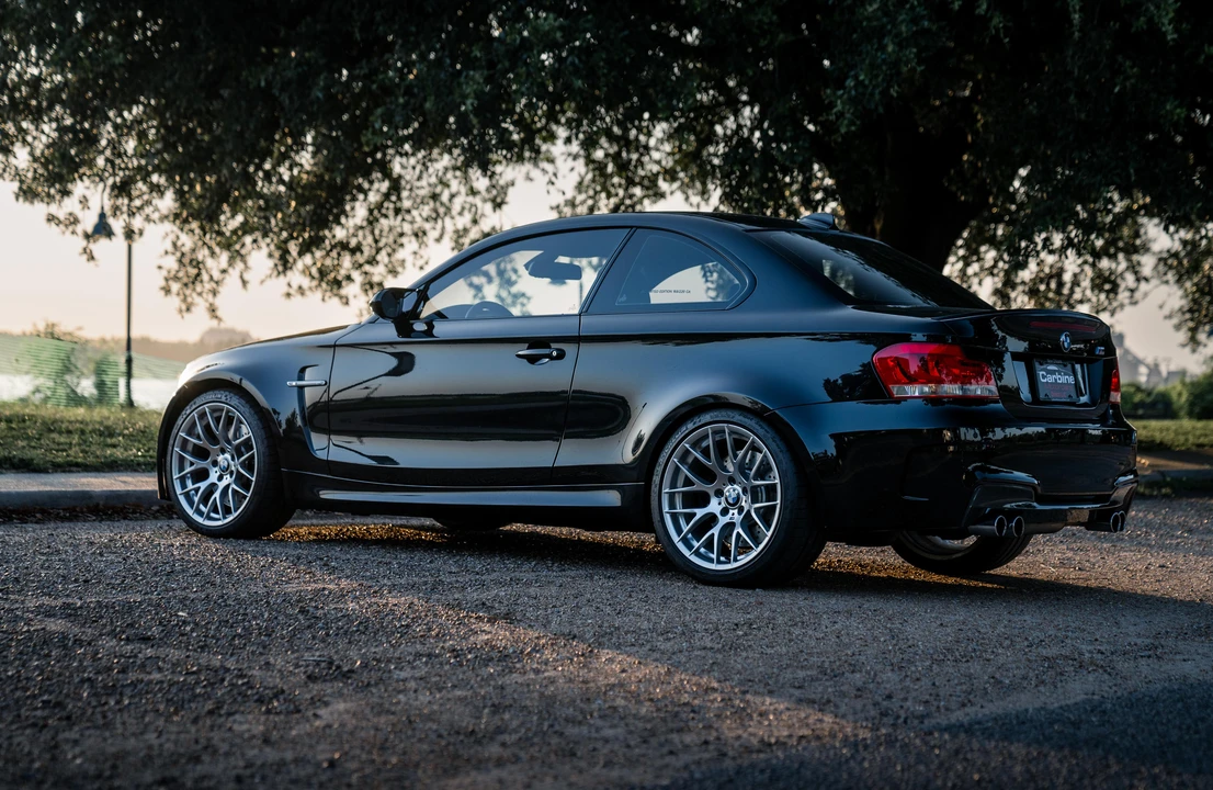 2011 BMW 1M - Image 16 of 31