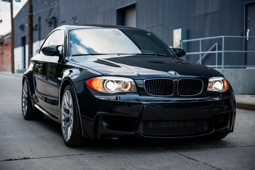 2011 BMW 1M - Image 29 of 31
