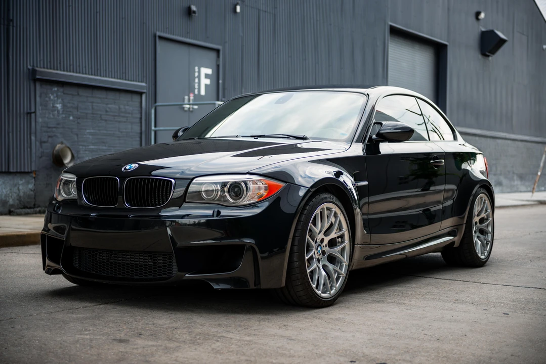 2011 BMW 1M - Image 12 of 31