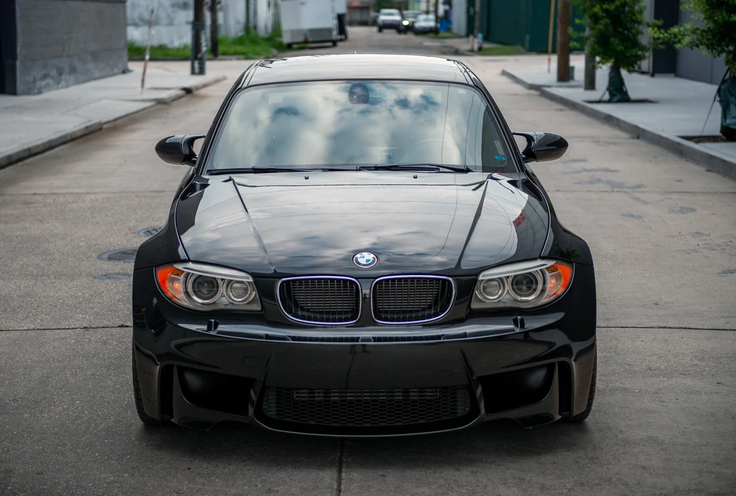 2011 BMW 1M - Image 6 of 31