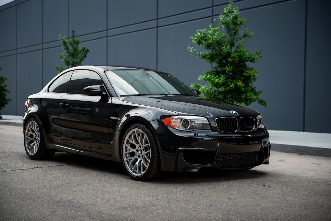 2011 BMW 1M - Image 28 of 31