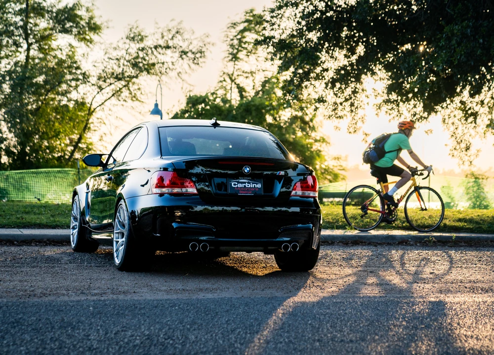 2011 BMW 1M - Image 18 of 31