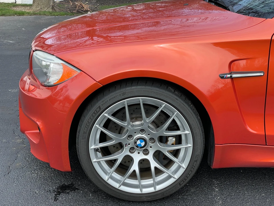 2011 BMW 1M - Image 13 of 30