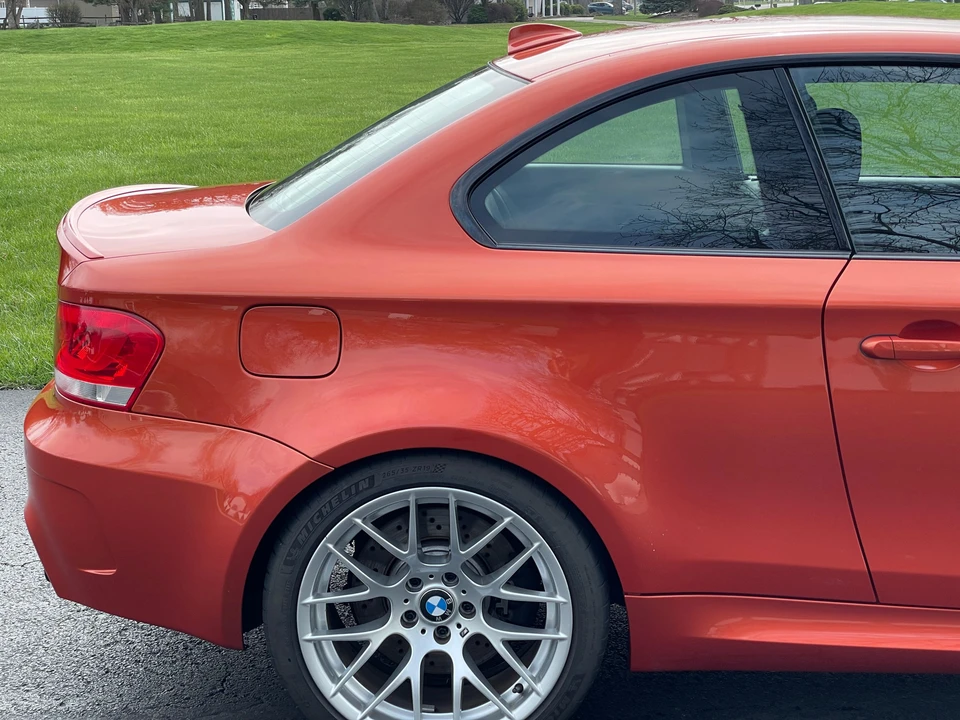 2011 BMW 1M - Image 20 of 30