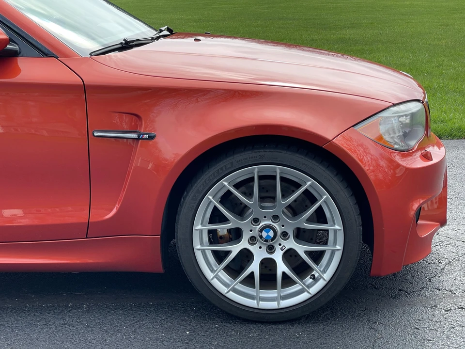 2011 BMW 1M - Image 22 of 30