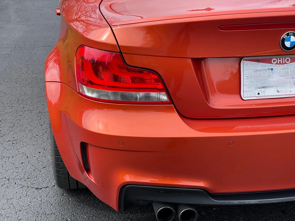 2011 BMW 1M - Image 17 of 30