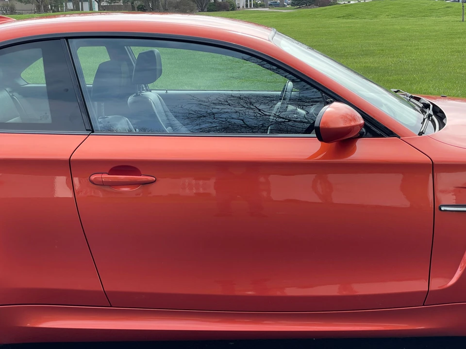 2011 BMW 1M - Image 21 of 30
