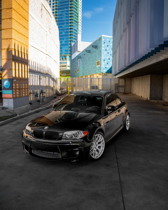2011 BMW 1M - Image 8 of 18