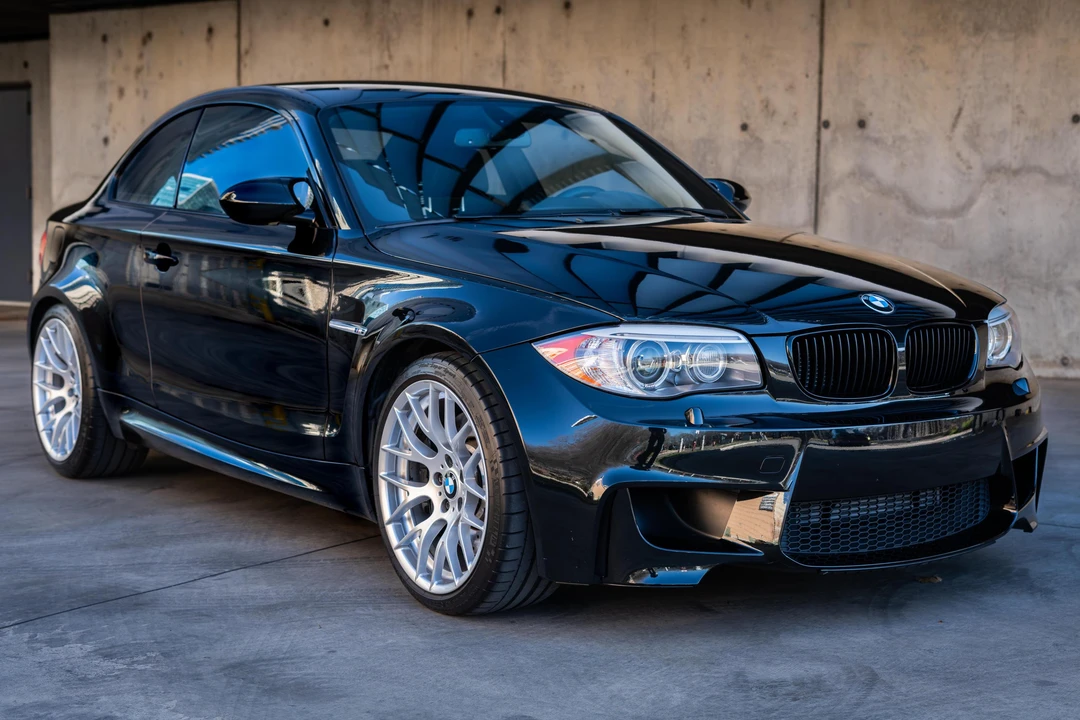 2011 BMW 1M - Image 17 of 18