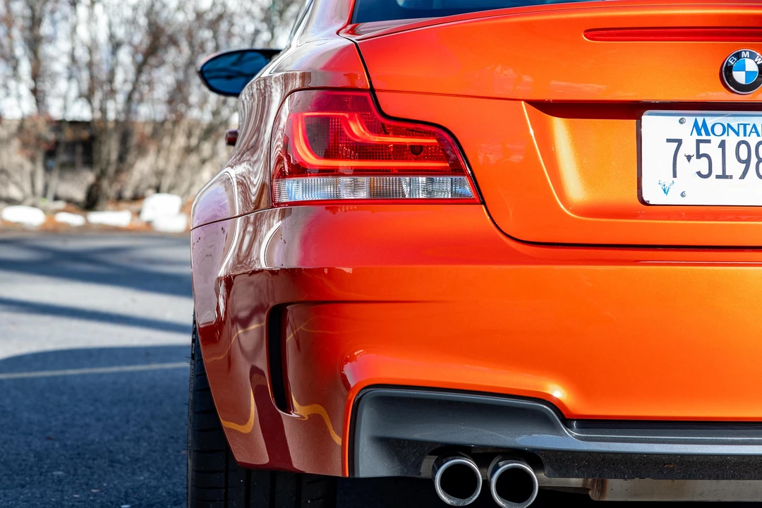 2011 BMW 1M - Image 22 of 31