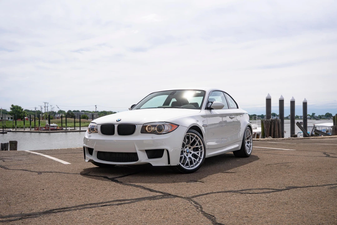 2011 BMW 1M - Image 8 of 31