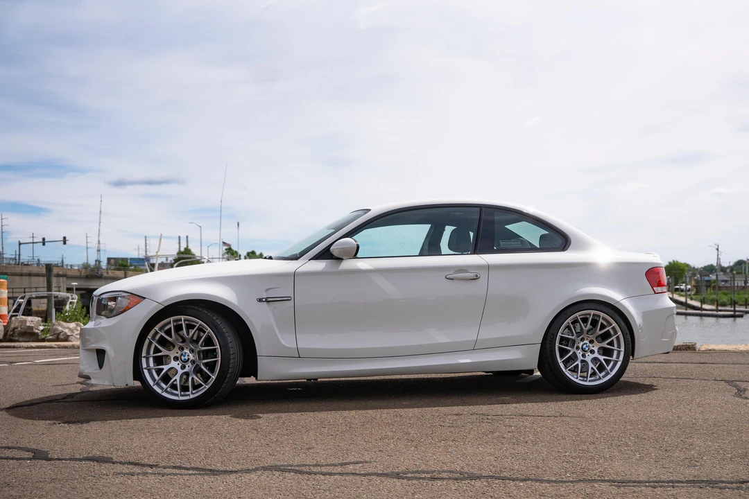2011 BMW 1M - Image 3 of 31