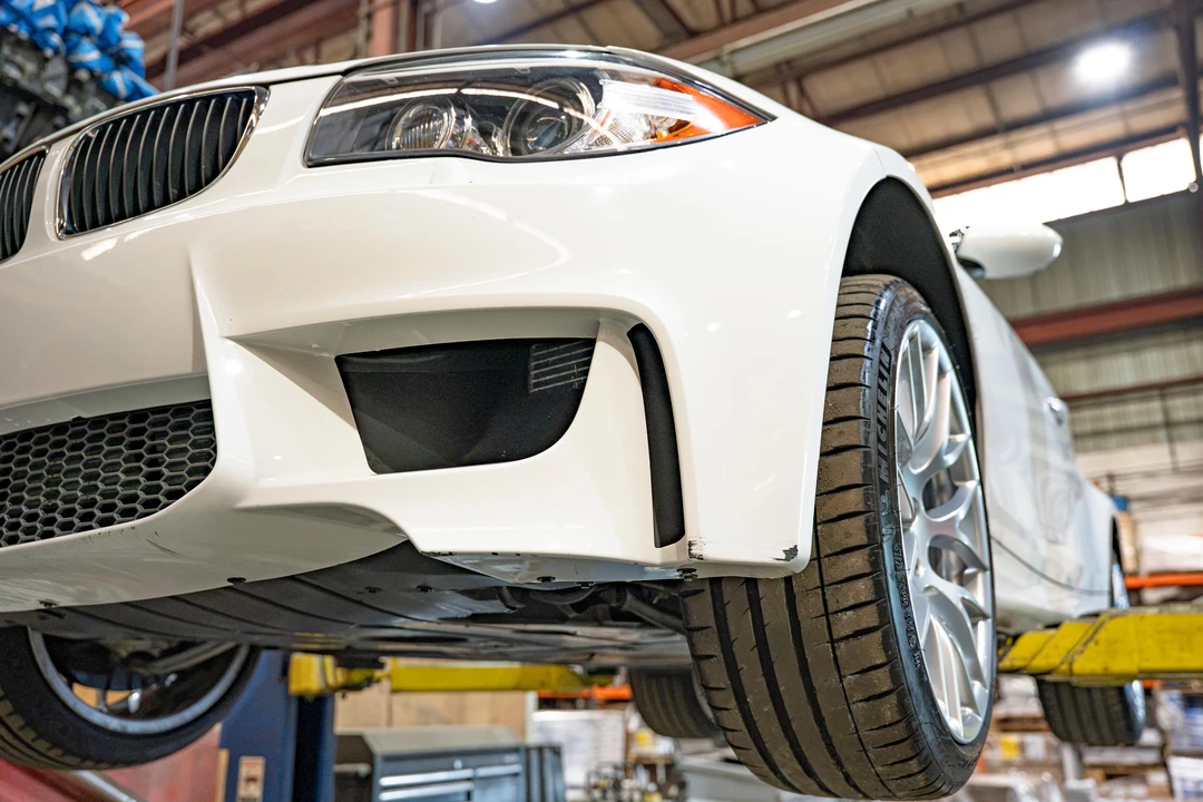 2011 BMW 1M - Image 23 of 31