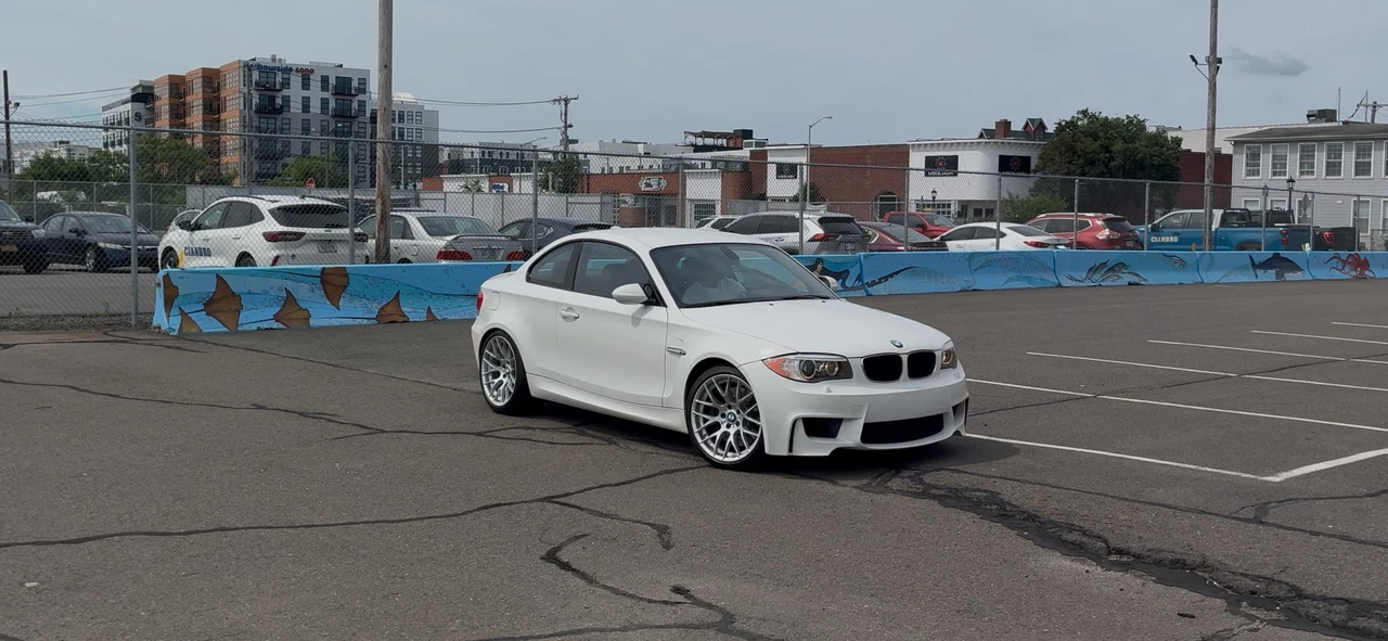 2011 BMW 1M - Image 14 of 31