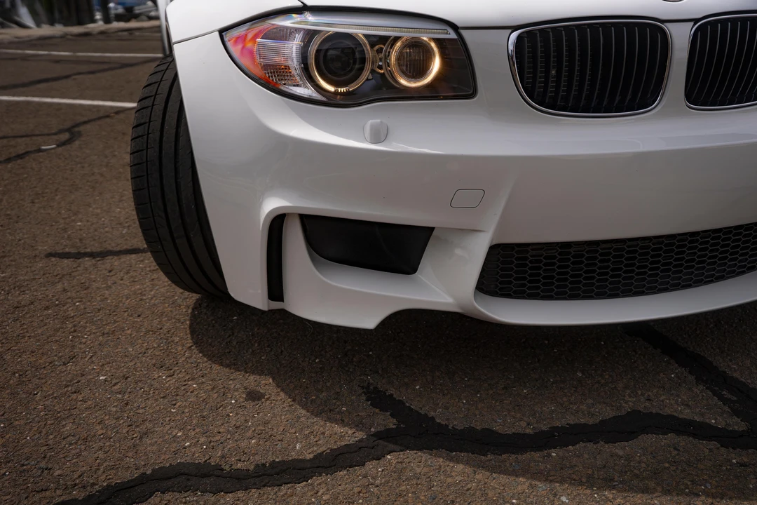 2011 BMW 1M - Image 16 of 31