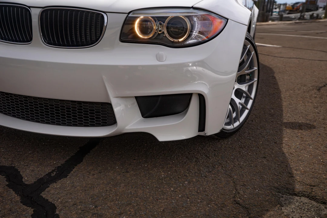 2011 BMW 1M - Image 22 of 31