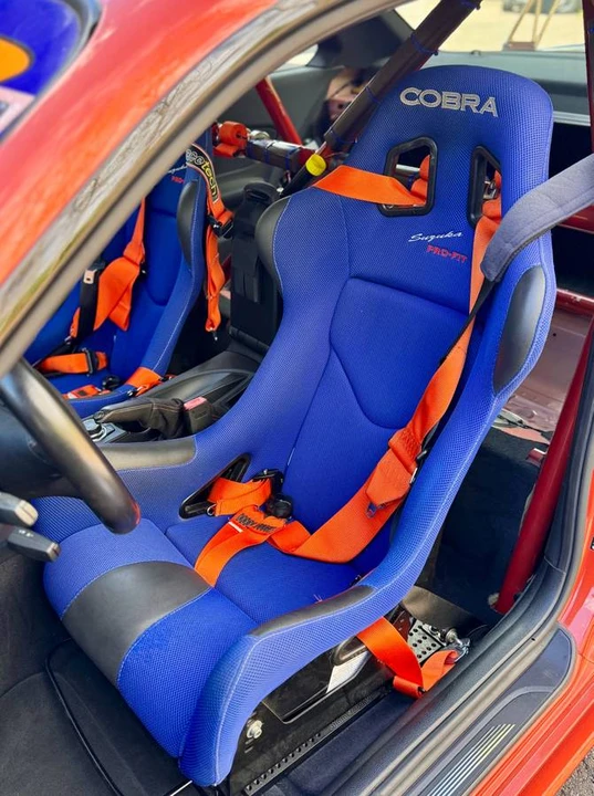 2011 BMW 1M - Image 16 of 24