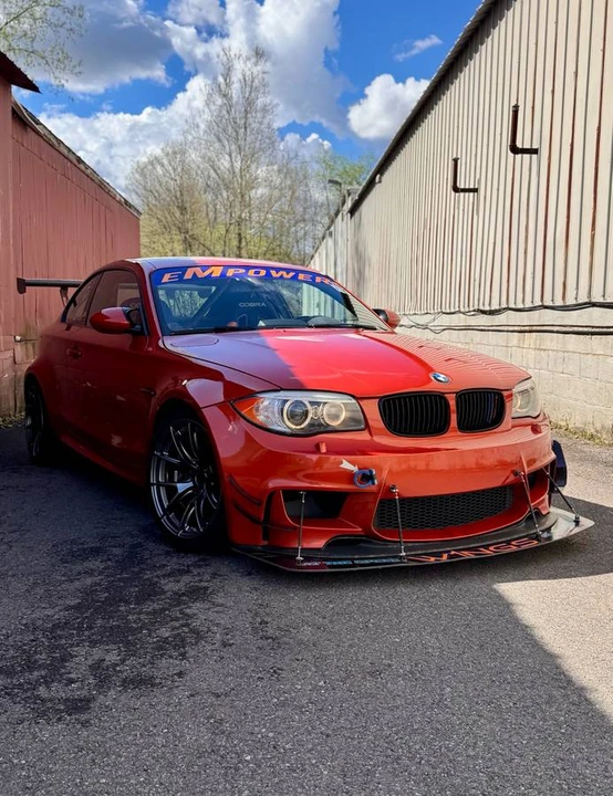 2011 BMW 1M - Image 2 of 11