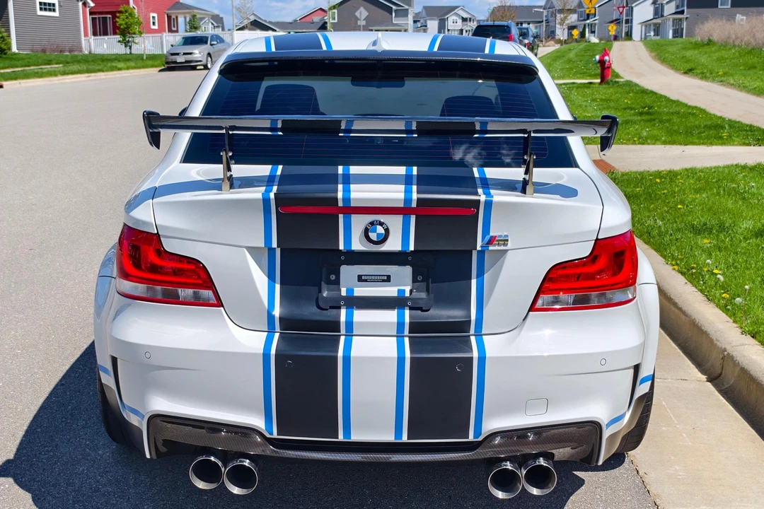 2011 BMW 1M - Image 5 of 31