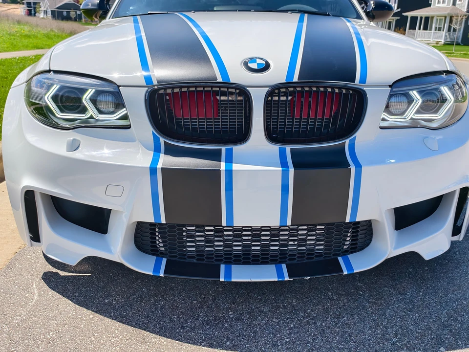 2011 BMW 1M - Image 16 of 31