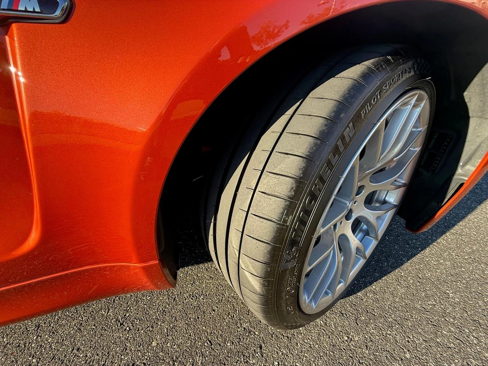 2011 BMW 1M - Image 10 of 12