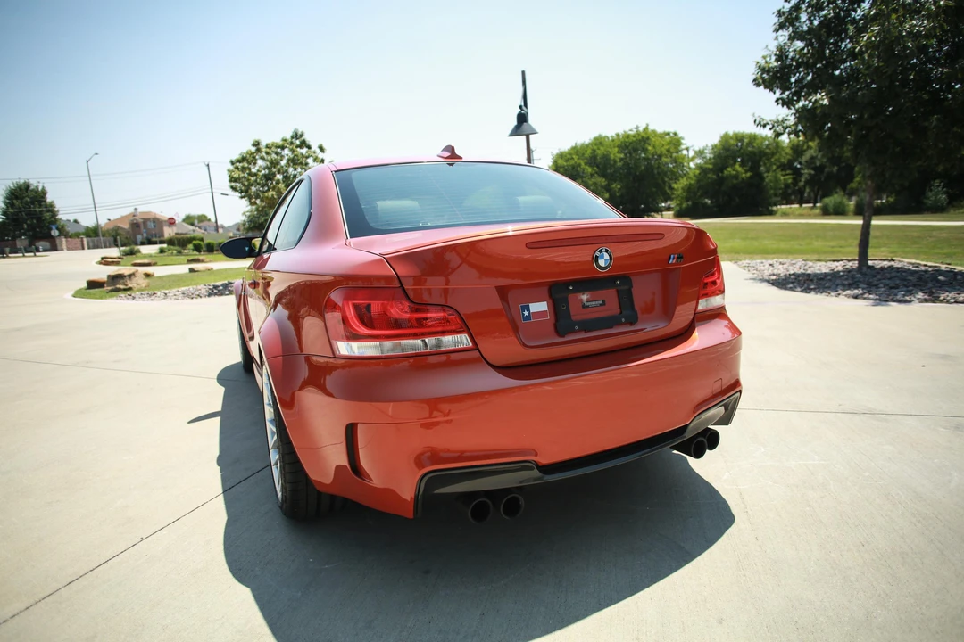 2011 BMW 1M - Image 30 of 31