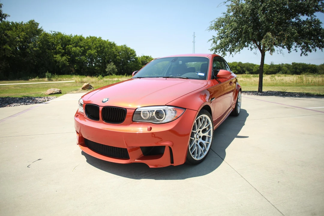 2011 BMW 1M - Image 10 of 31